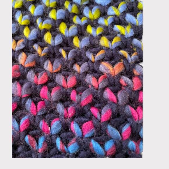 Trufit Ladies’ Cable Knit Winter Hat Blue NWT One Size - Picture 2 of 6